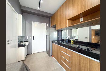 Cozinha de apartamento para alugar com 1 quarto, 24m² em Liberdade, São Paulo