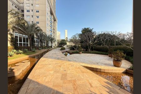 Apartamento à venda com 223m², 3 quartos e 4 vagas