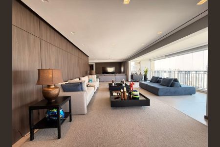 Apartamento à venda com 223m², 3 quartos e 4 vagas