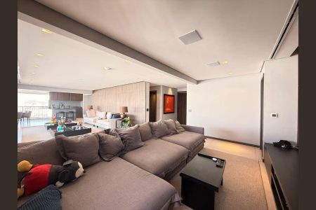 Apartamento à venda com 223m², 3 quartos e 4 vagas