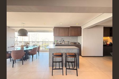 Apartamento à venda com 223m², 3 quartos e 4 vagas