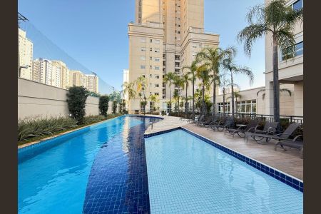 Apartamento à venda com 223m², 3 quartos e 4 vagas