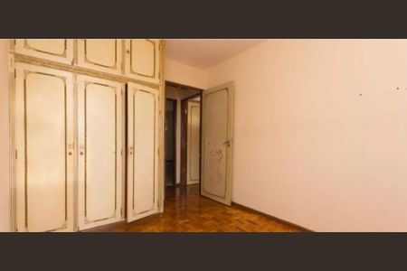 Apartamento à venda com 68m², 2 quartos e 1 vaga