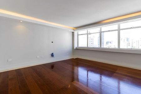 Apartamento à venda com 4 quartos, 225m² em Itaim Bibi, São Paulo