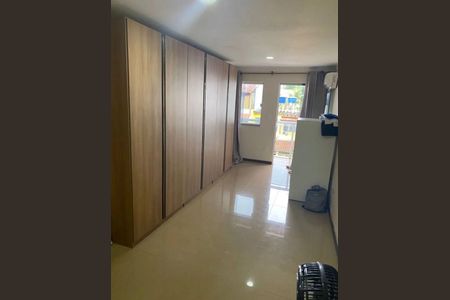 Casa à venda com 4 quartos, 220m² em Barra da Tijuca, Rio de Janeiro