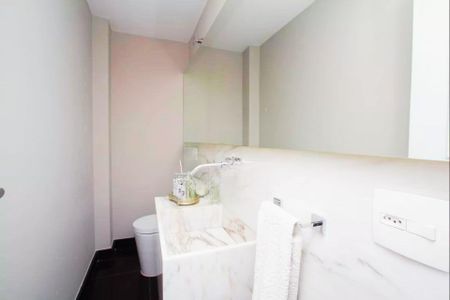 Apartamento à venda com 2 quartos, 130m² em Itaim Bibi, São Paulo