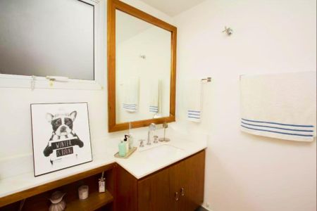 Apartamento à venda com 2 quartos, 130m² em Itaim Bibi, São Paulo