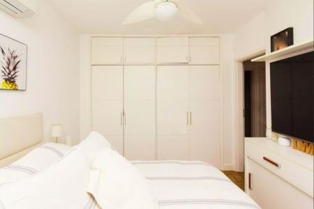 Apartamento à venda com 2 quartos, 130m² em Itaim Bibi, São Paulo