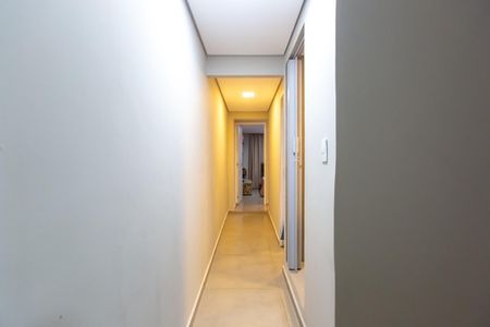 Casa para alugar com 176m², 3 quartos e 1 vaga Casa para alugar com 176m², 3 quartos e 1 vagaCorredor