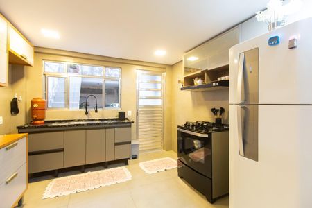 Casa para alugar com 176m², 3 quartos e 1 vaga Casa para alugar com 176m², 3 quartos e 1 vagaCozinha