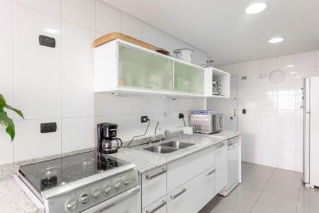 Apartamento à venda com 129m², 2 quartos e 1 vaga