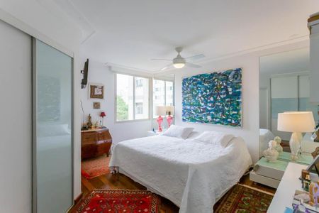Apartamento à venda com 129m², 2 quartos e 1 vaga