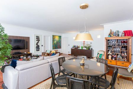 Apartamento à venda com 129m², 2 quartos e 1 vaga