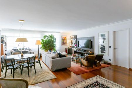 Apartamento à venda com 129m², 2 quartos e 1 vaga