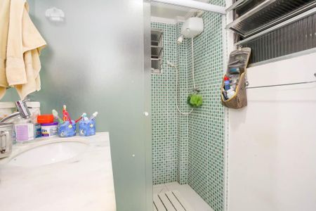Apartamento à venda com 77m², 2 quartos e 1 vaga