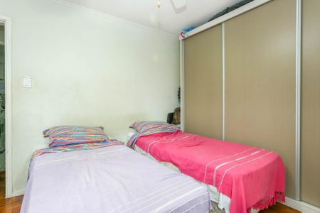 Apartamento à venda com 77m², 2 quartos e 1 vaga