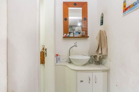 Apartamento à venda com 77m², 2 quartos e 1 vaga