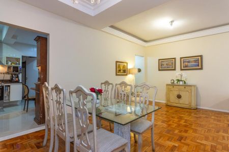 Apartamento à venda com 138m², 3 quartos e 1 vaga