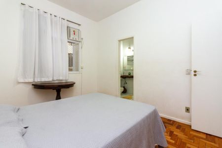 Apartamento à venda com 138m², 3 quartos e 1 vaga