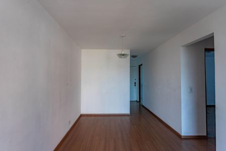 Sala  de apartamento à venda com 2 quartos, 57m² em Taboão, Diadema