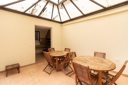 Apartamento à venda com 67m², 2 quartos e 2 vagas