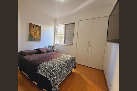 Apartamento à venda com 4 quartos, 227m² em Santa Efigênia, Belo Horizonte