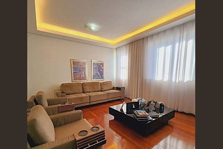 Apartamento à venda com 4 quartos, 227m² em Santa Efigênia, Belo Horizonte