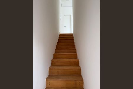 Casa de condomínio à venda com 170m², 3 quartos e 3 vagas