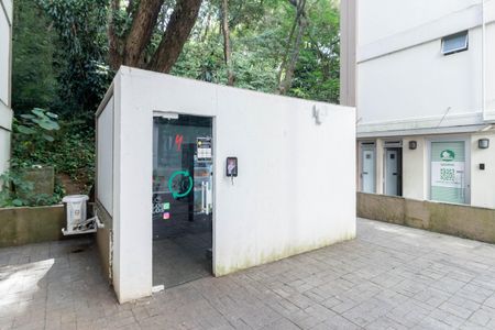 Apartamento à venda com 54m², 2 quartos e 1 vagaMercado