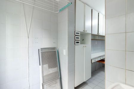Apartamento à venda com 54m², 2 quartos e 1 vagaLavanderia