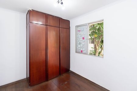 Apartamento à venda com 54m², 2 quartos e 1 vagaQuarto 2