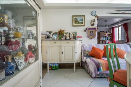 Apartamento à venda com 3 quartos, 96m² em Cerqueira César, São Paulo