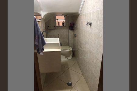 Casa à venda com 3 quartos, 204m² em Vila Cruz das Almas, São Paulo