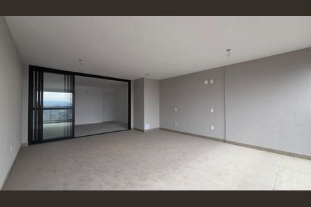 Apartamento à venda com 3 quartos, 132m² em Vila Romana, São Paulo