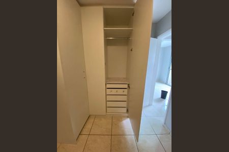 Apartamento para alugar com 48m², 2 quartos e 1 vaga Apartamento para alugar com 48m², 2 quartos e 1 vagaQuarto