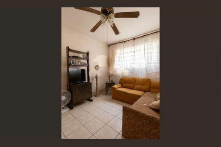 Casa à venda com 3 quartos, 220m² em Ferreira, São Paulo