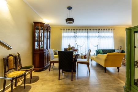 Casa à venda com 3 quartos, 267m² em Bosque da Saúde, São Paulo