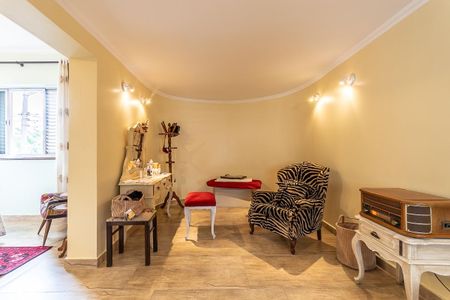 Casa à venda com 267m², 3 quartos e 2 vagas