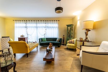 Casa à venda com 267m², 3 quartos e 2 vagas