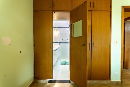 Casa à venda com 267m², 3 quartos e 2 vagas