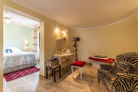 Casa à venda com 267m², 3 quartos e 2 vagas