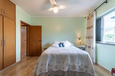 Casa à venda com 267m², 3 quartos e 2 vagas