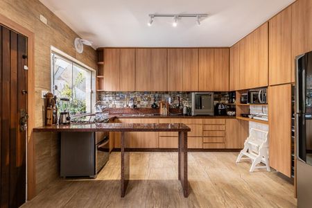 Casa à venda com 267m², 3 quartos e 2 vagas