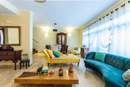 Casa à venda com 267m², 3 quartos e 2 vagas