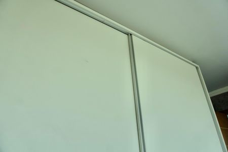 Casa para alugar com 140m², 3 quartos e 2 vagasSuíte - Armário