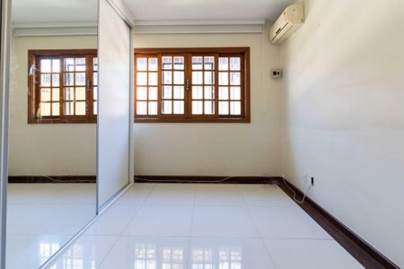 Casa à venda com 3 quartos, 405m² em Itaipu, Niterói