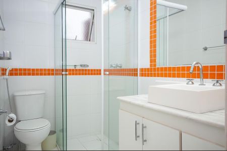 Casa à venda com 270m², 8 quartos e 2 vagas
