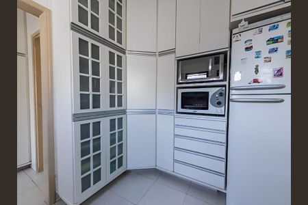 Apartamento à venda com 220m², 4 quartos e 3 vagas