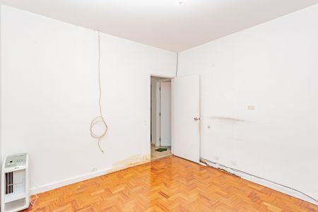 Casa à venda com 3 quartos, 123m² em Vila Cordeiro, São Paulo