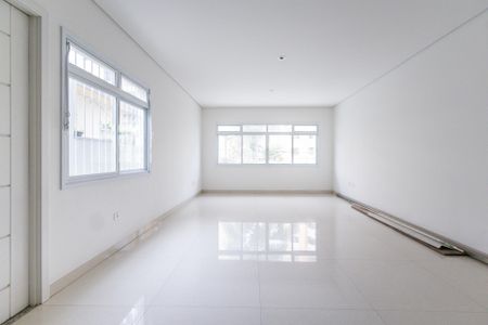 Casa à venda com 3 quartos, 130m² em São Judas, São Paulo